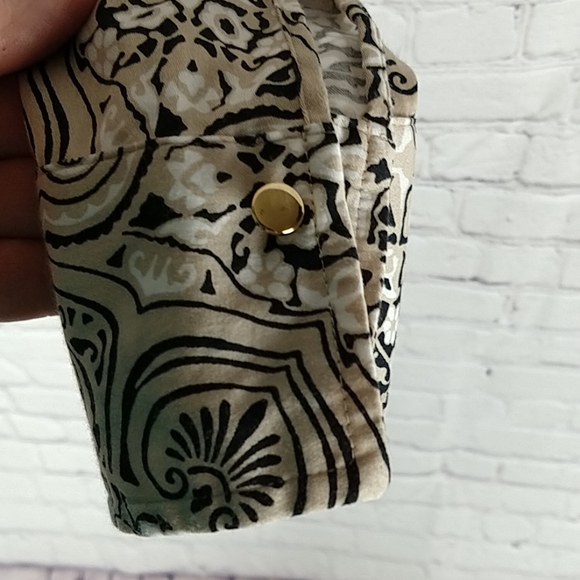 Dana Buchman 3/4 Sleeve Button Front Gold Accent - Picture 6 of 9